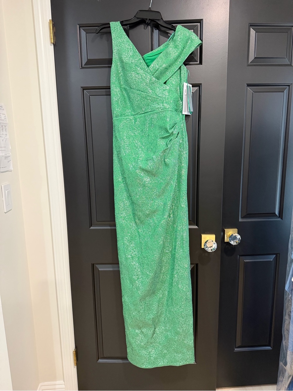 Emerald Green One-Shoulder Evening Dress